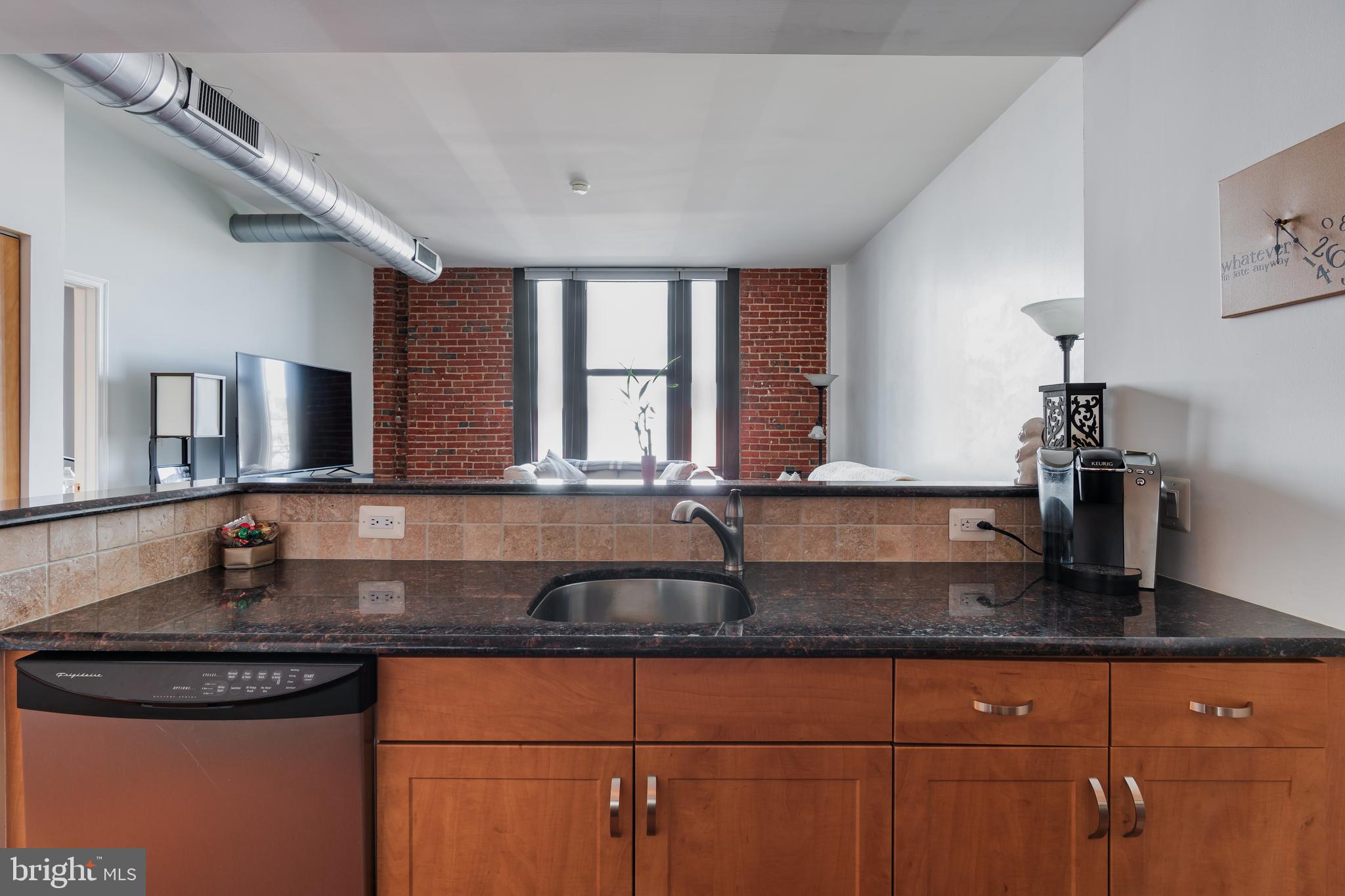 AVENUE OF THE ARTS - Residential