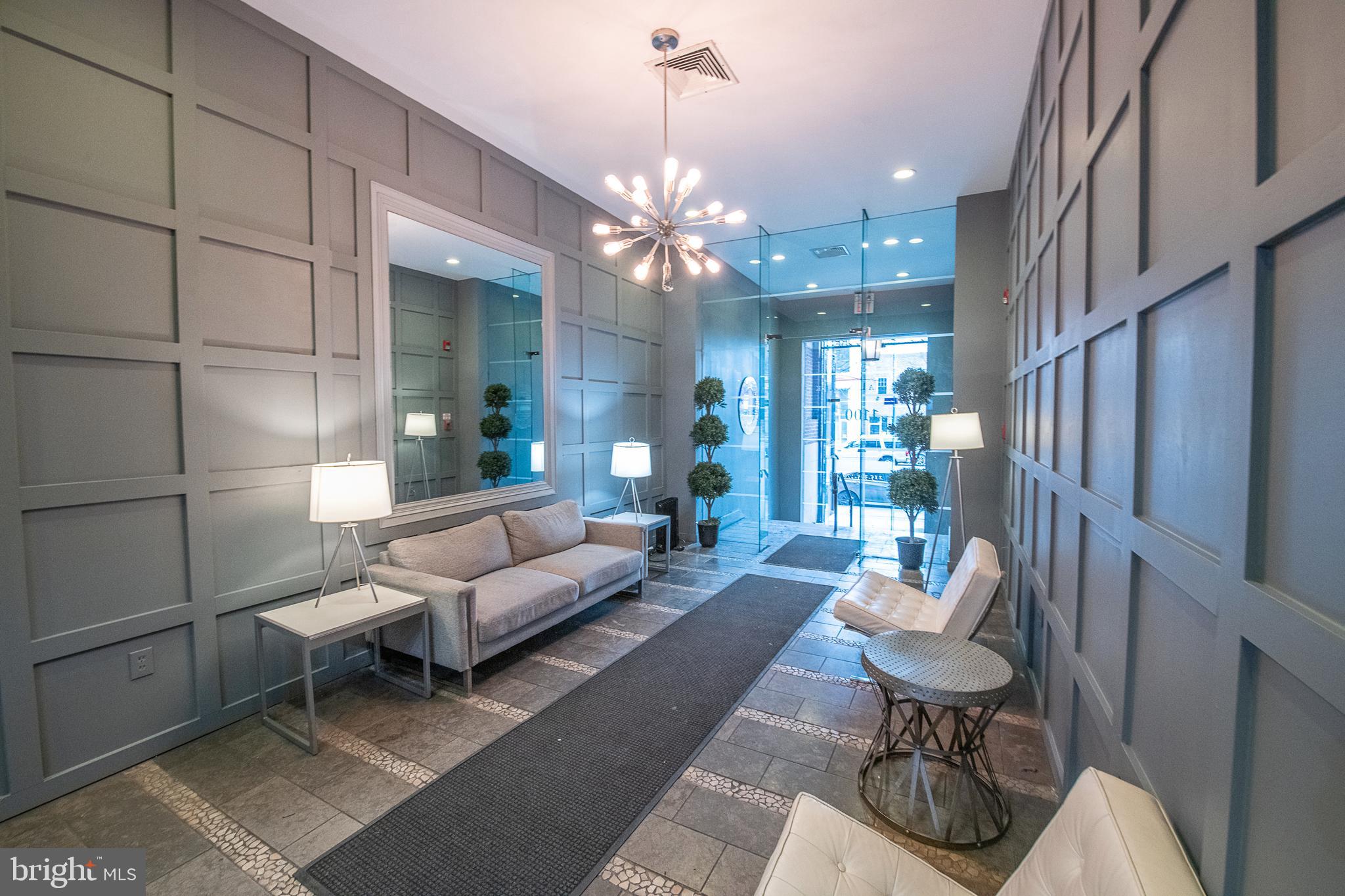 AVENUE OF THE ARTS - Residential