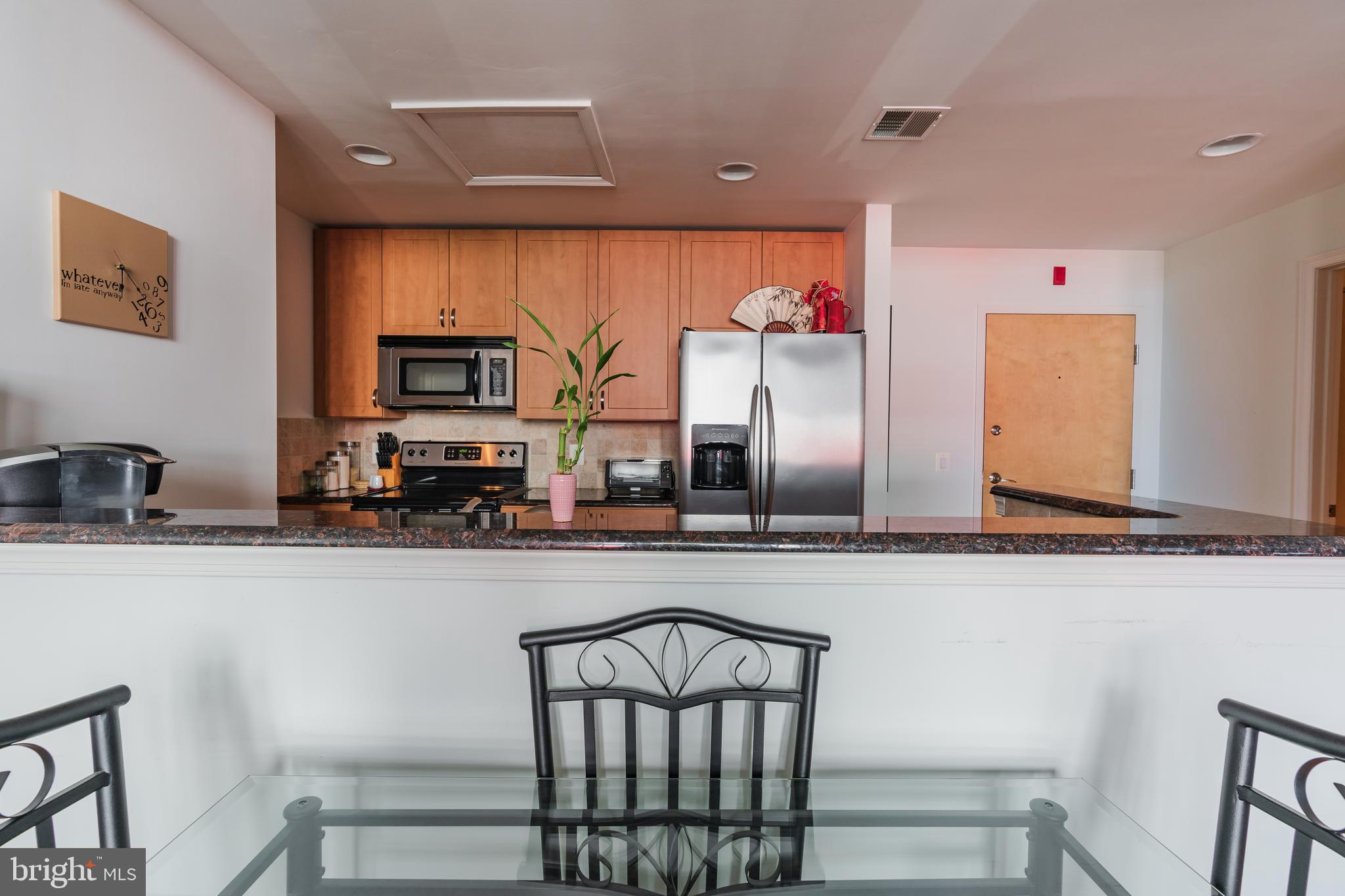 AVENUE OF THE ARTS - Residential