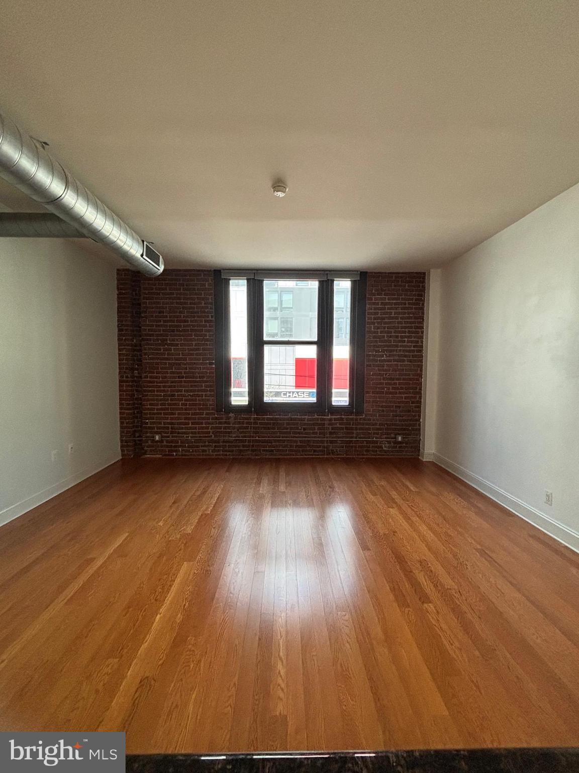 AVENUE OF THE ARTS - Residential