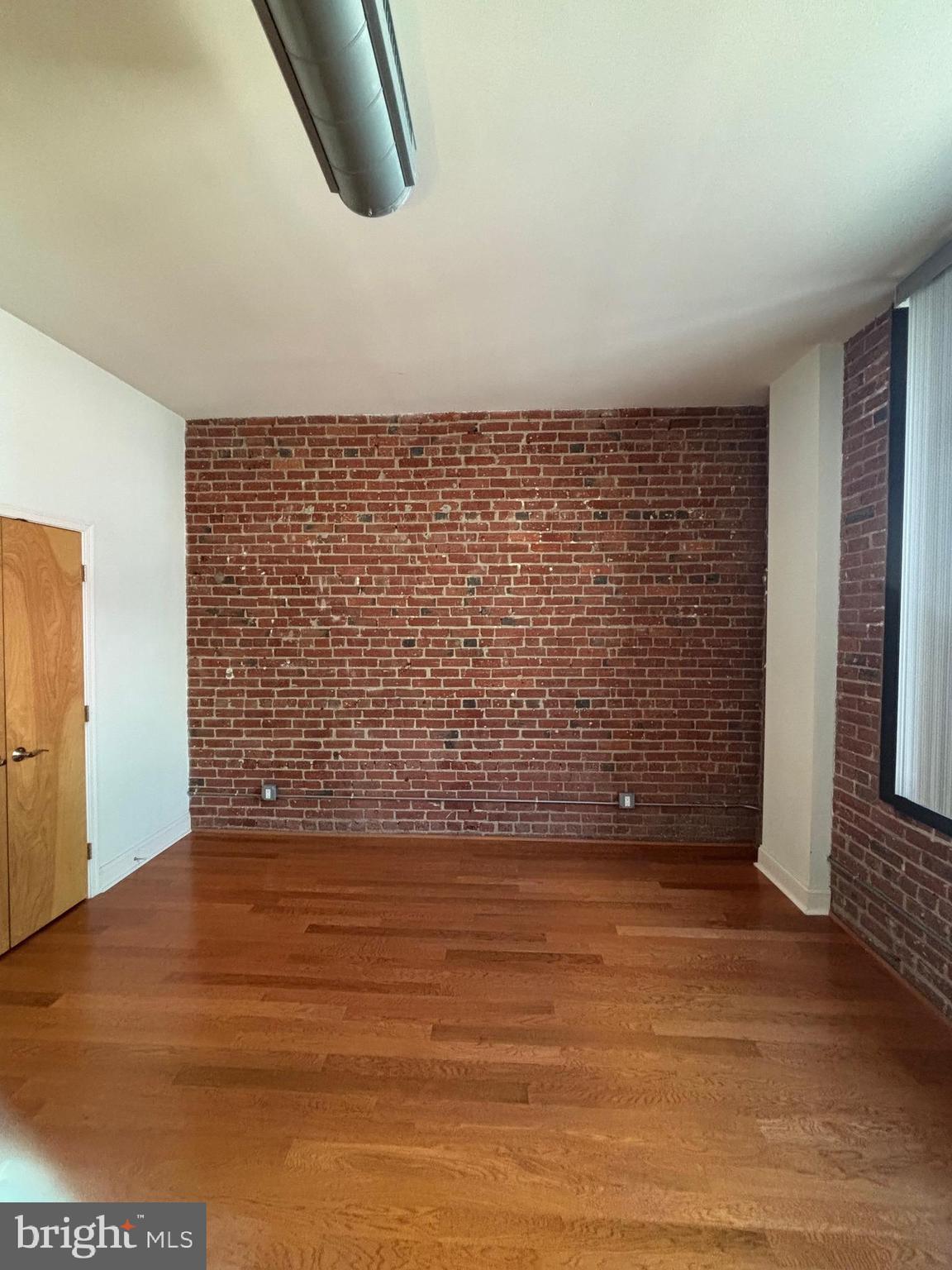 AVENUE OF THE ARTS - Residential