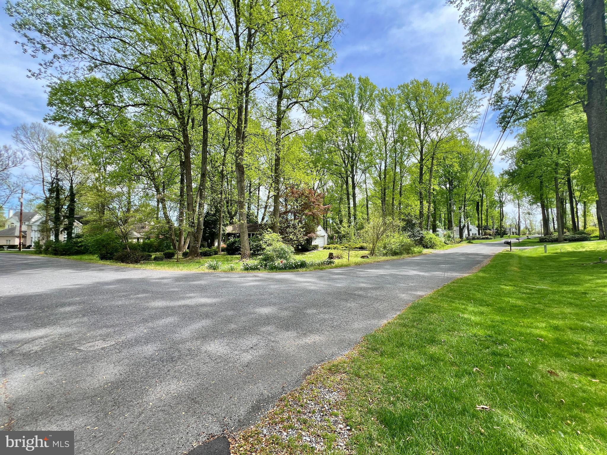 STONELEIGH - Residential