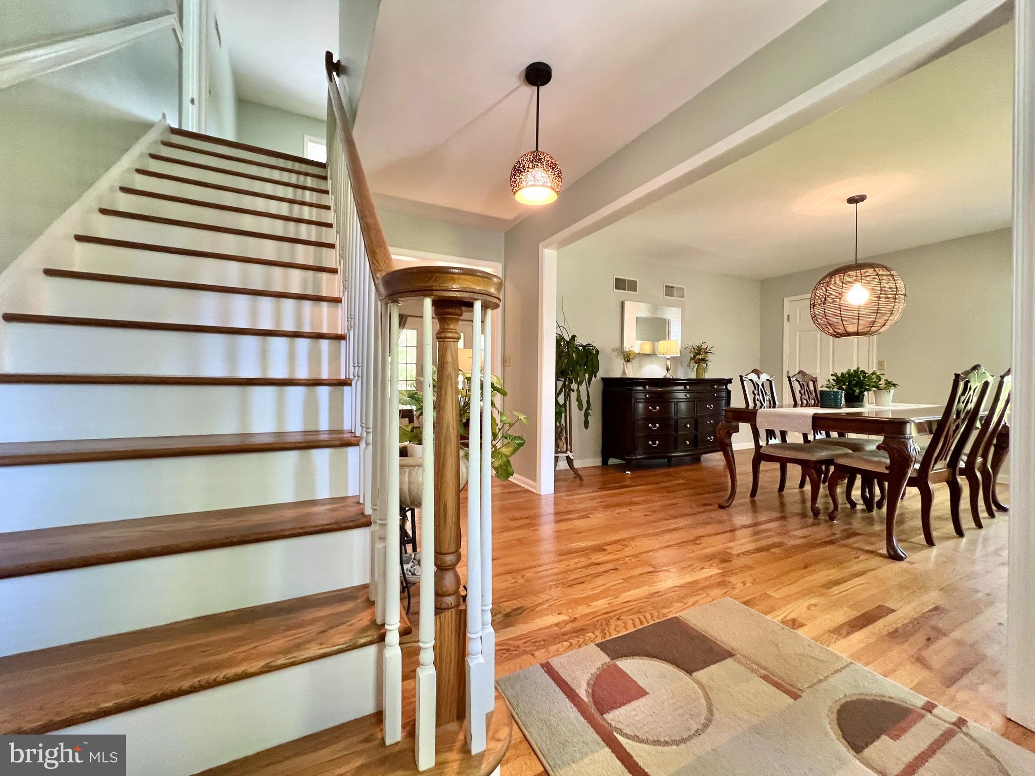 STONELEIGH - Residential