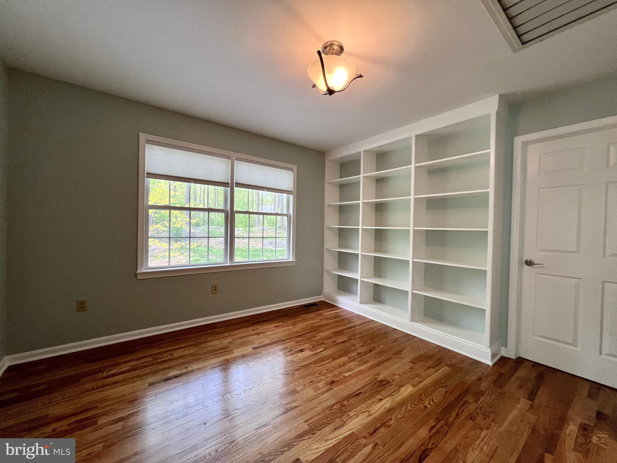 STONELEIGH - Residential