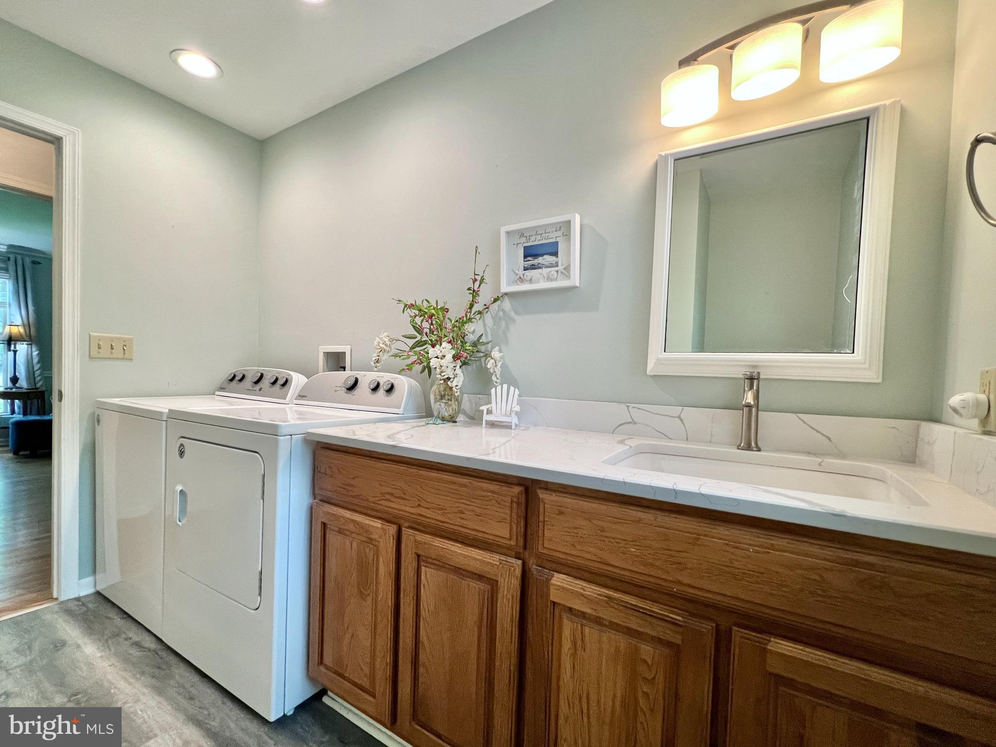 STONELEIGH - Residential