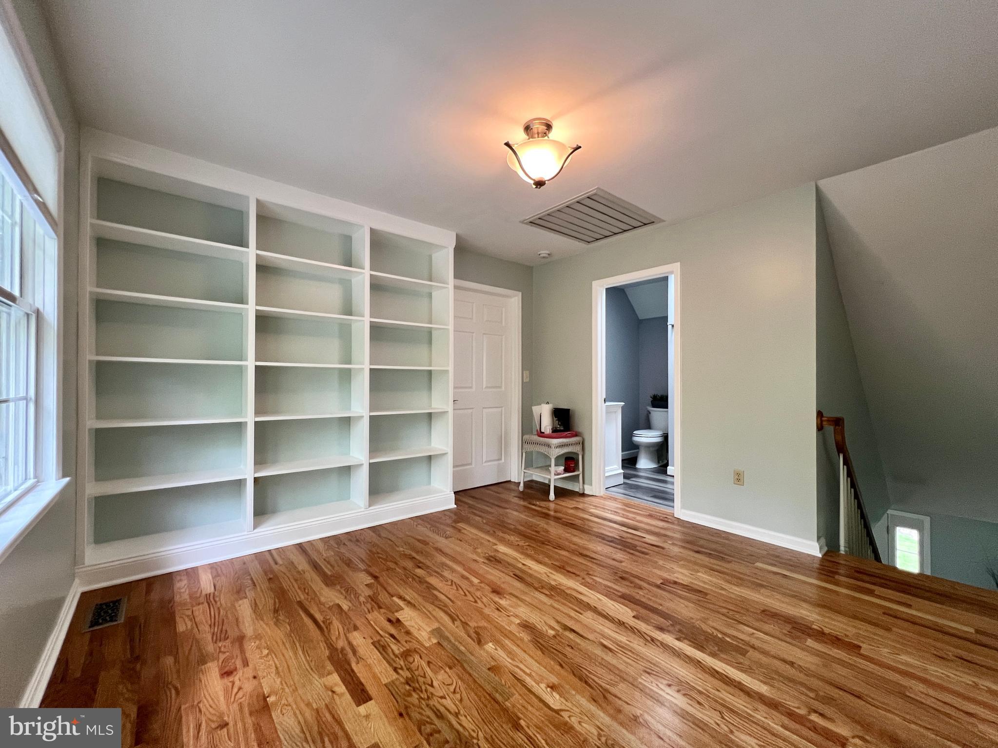 STONELEIGH - Residential