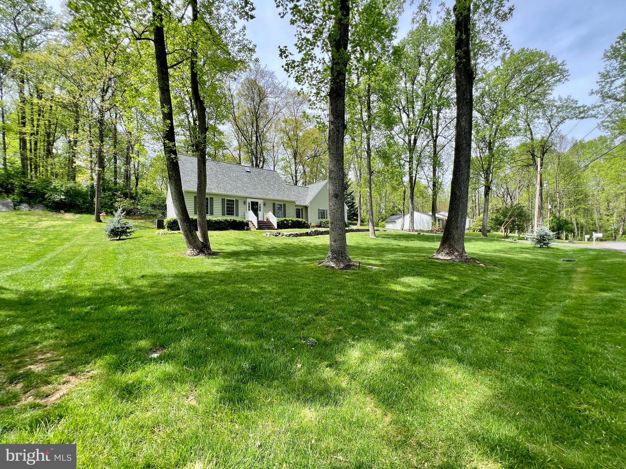 STONELEIGH - Residential