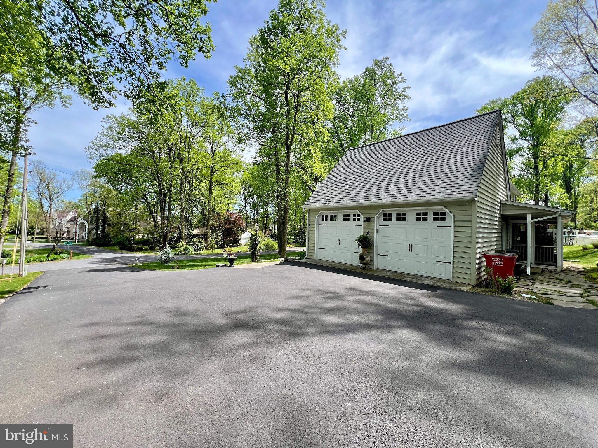 STONELEIGH - Residential