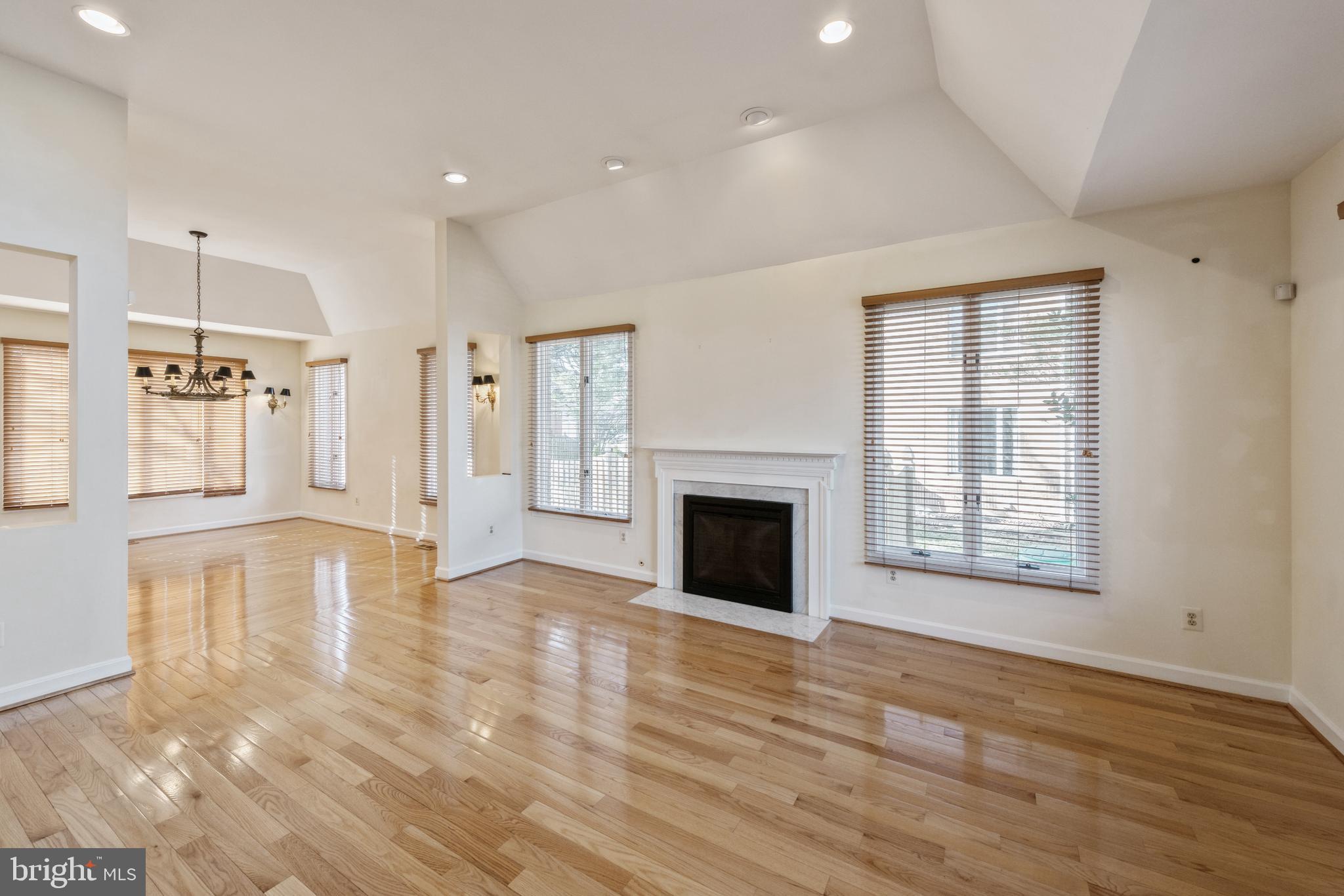 SYCAMORE RIDGE - Residential