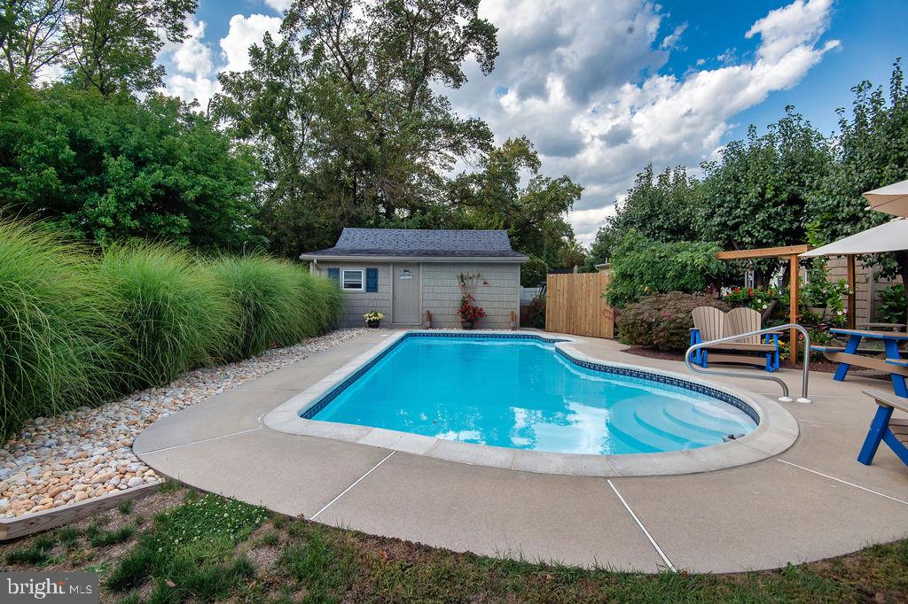 WESTFIELD - Residential