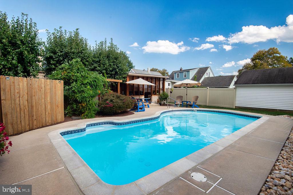 WESTFIELD - Residential