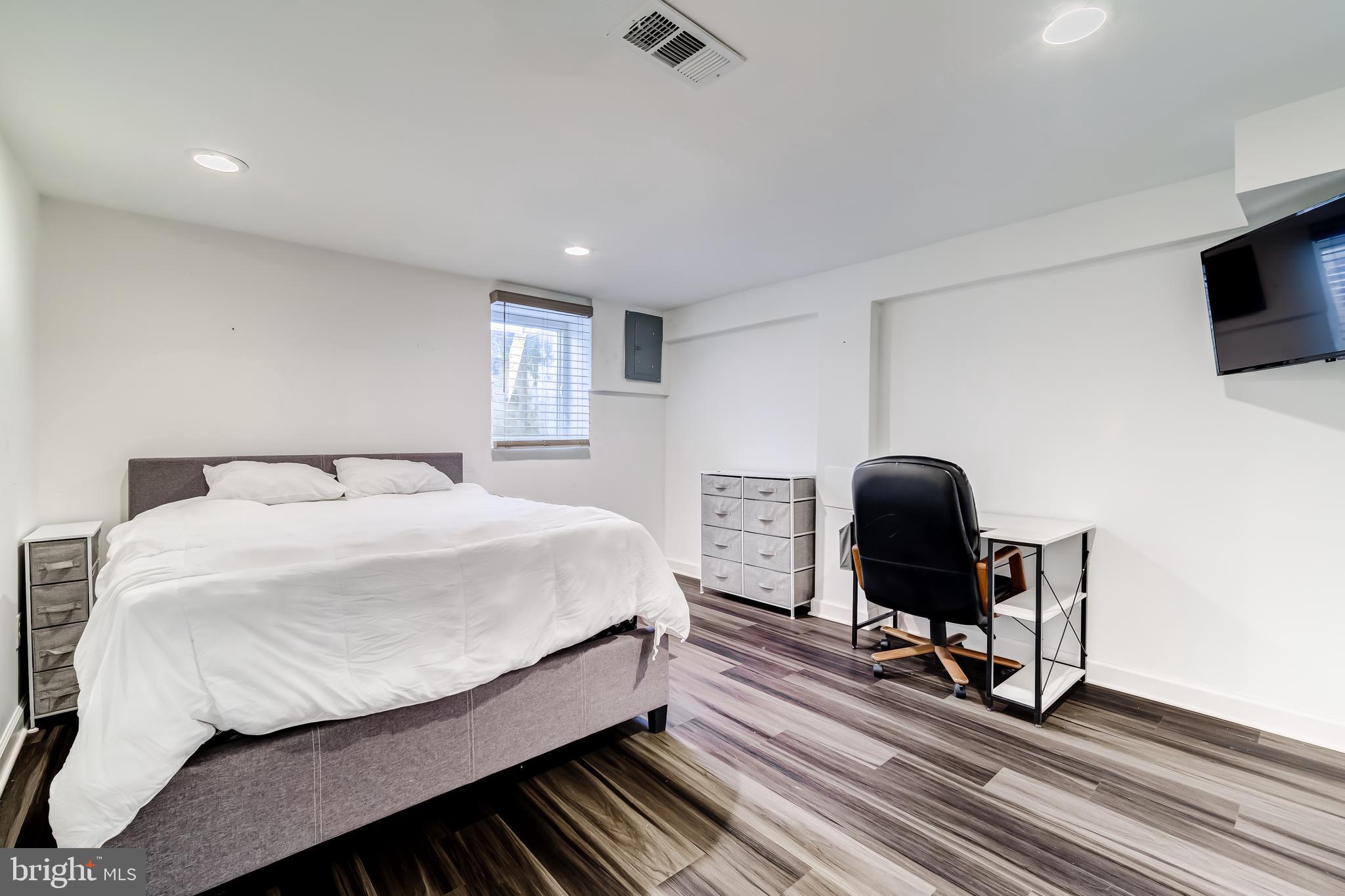 BOOKER T HOMES - Residential