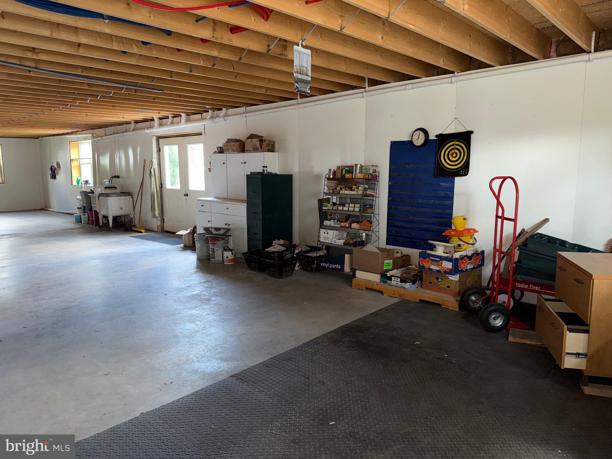 THE POINTS - Residential