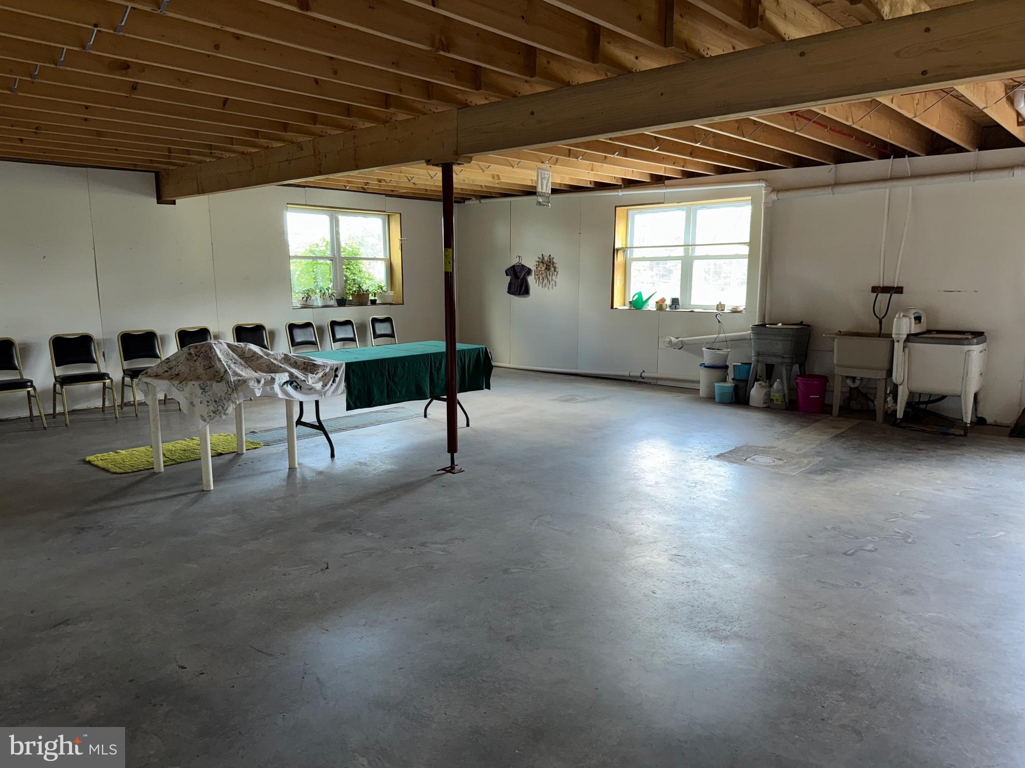 THE POINTS - Residential