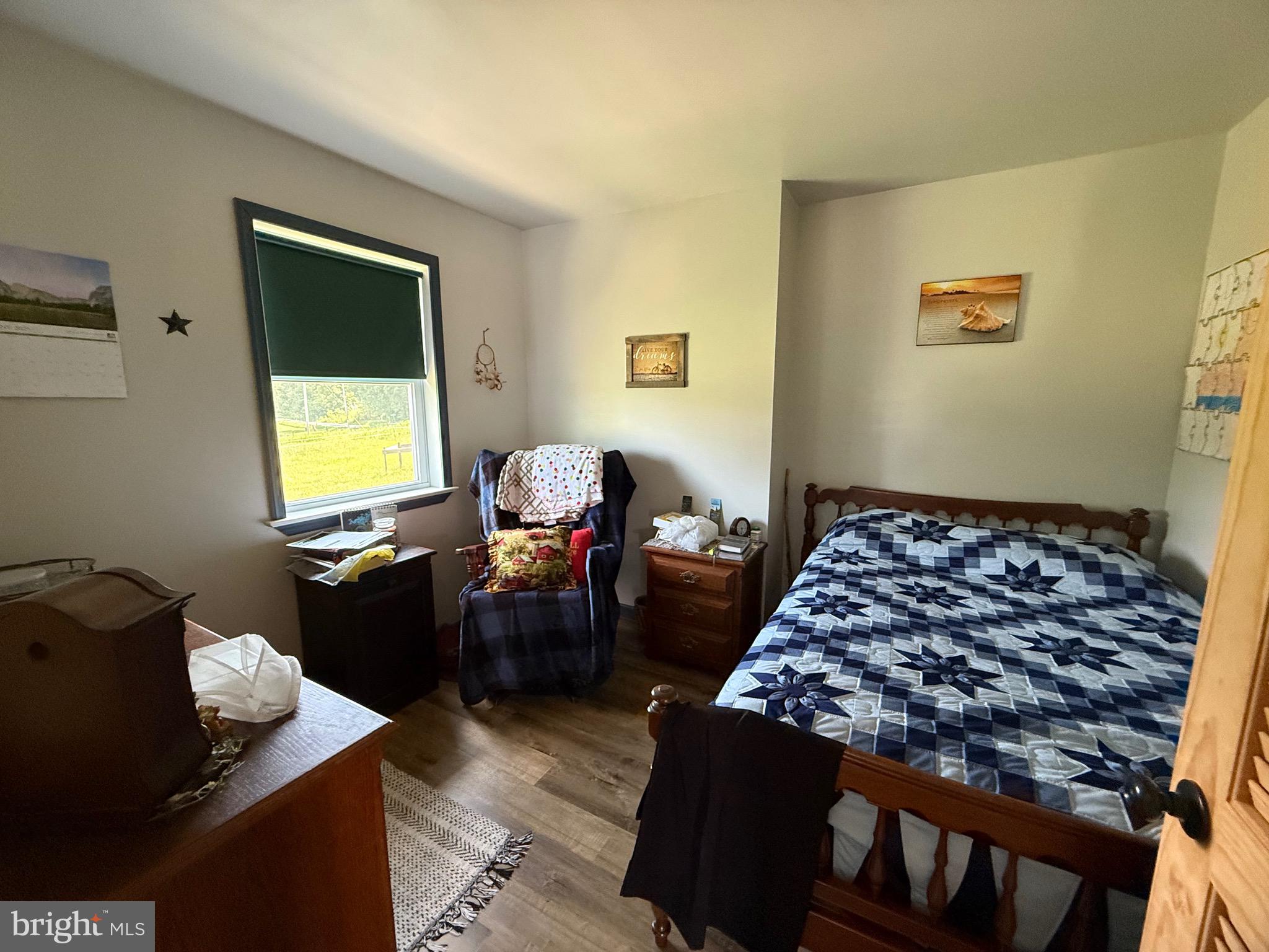 THE POINTS - Residential