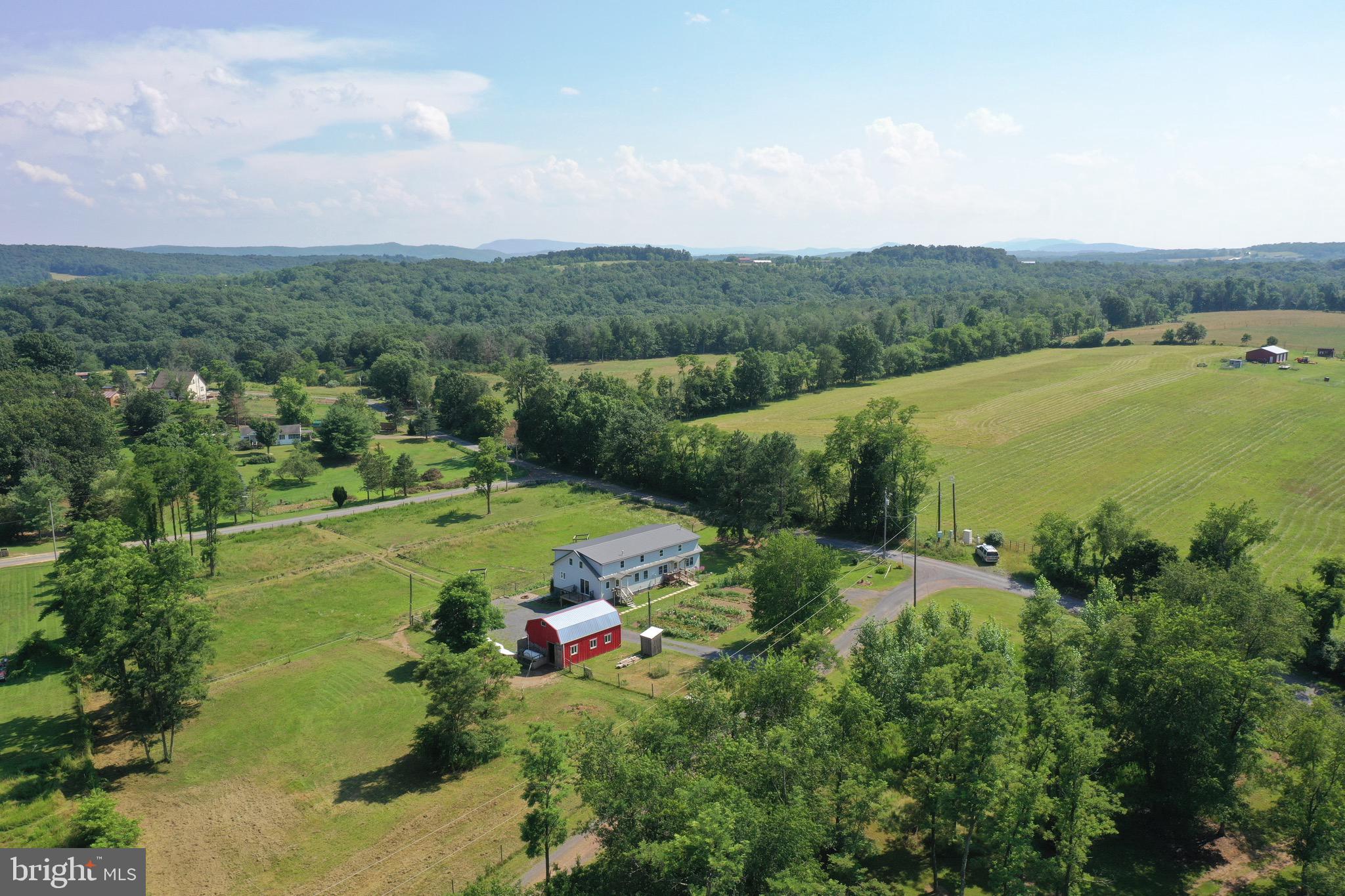 THE POINTS - Residential