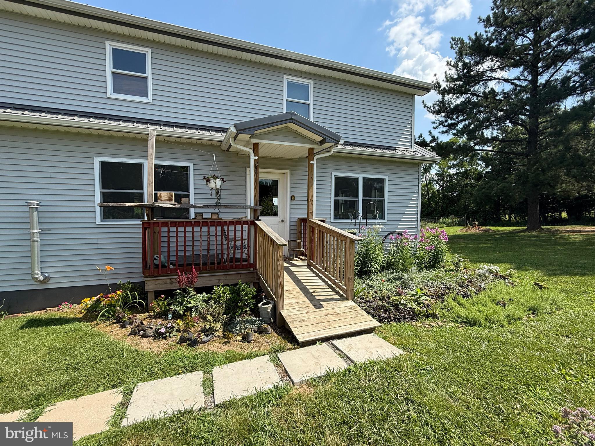 THE POINTS - Residential