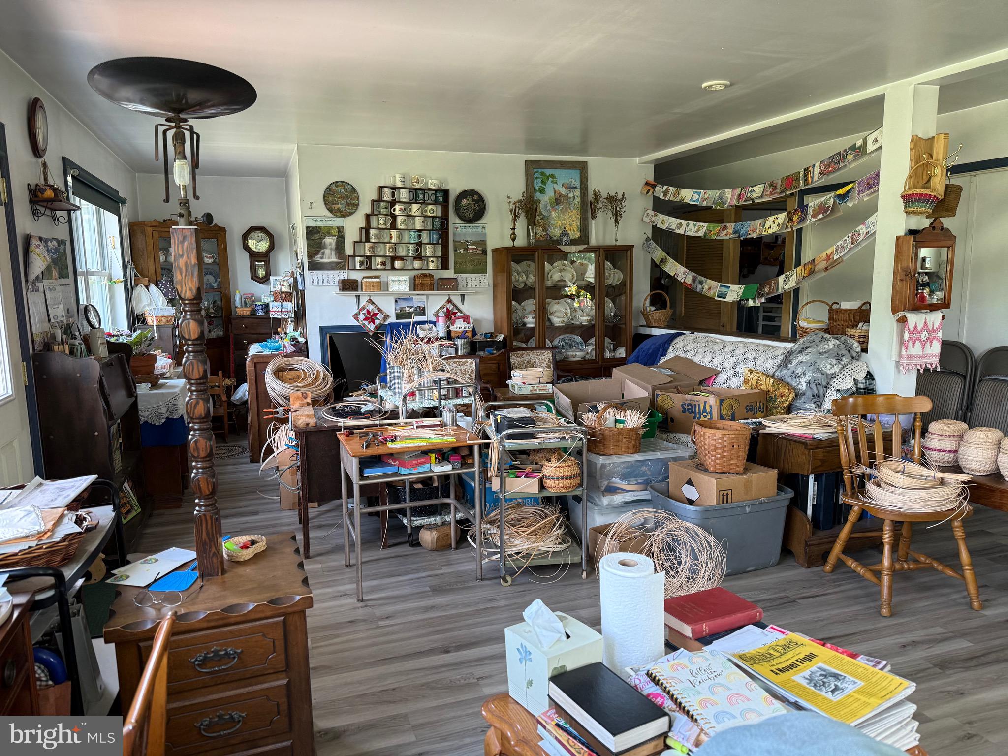 THE POINTS - Residential