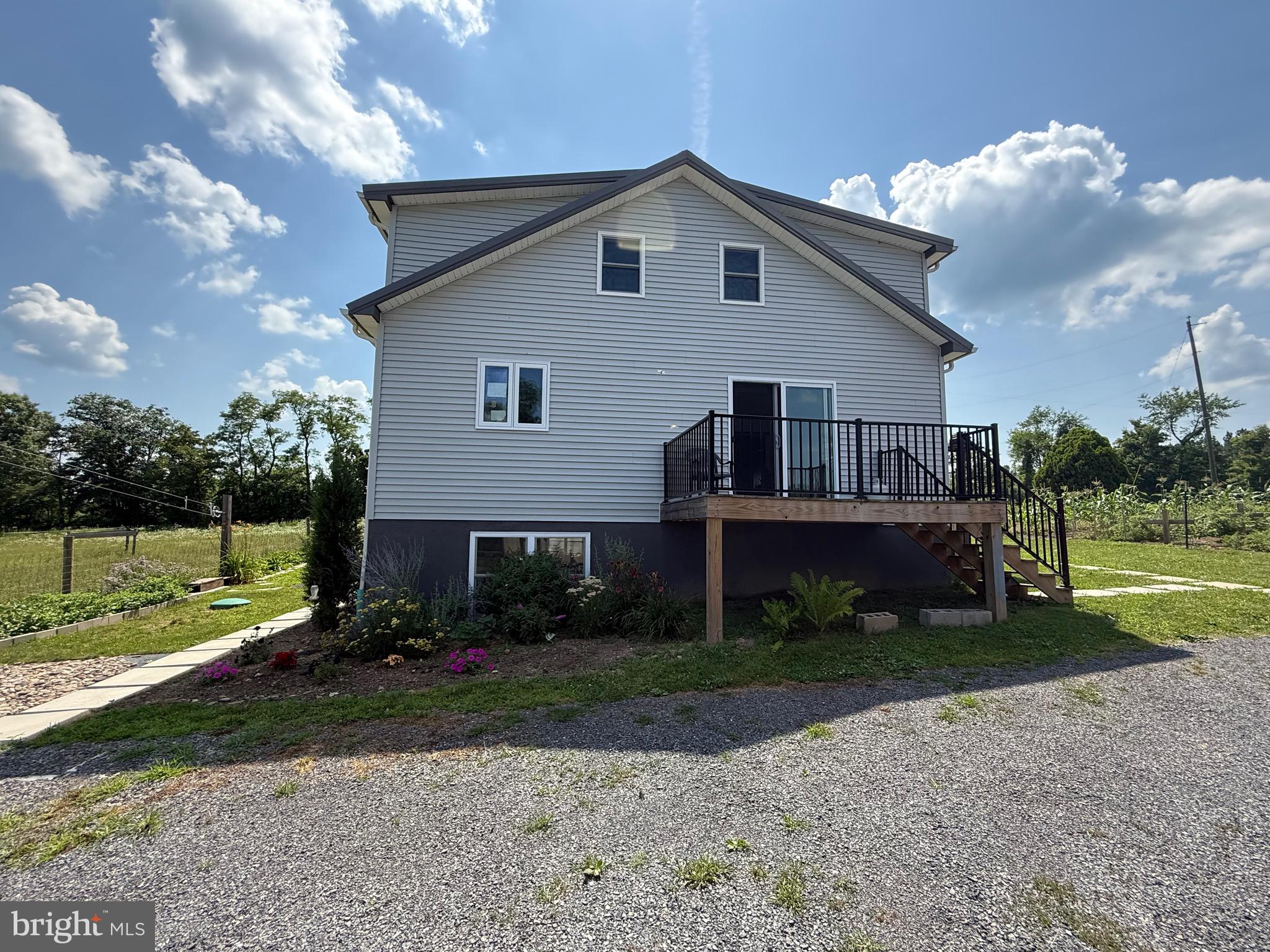 THE POINTS - Residential