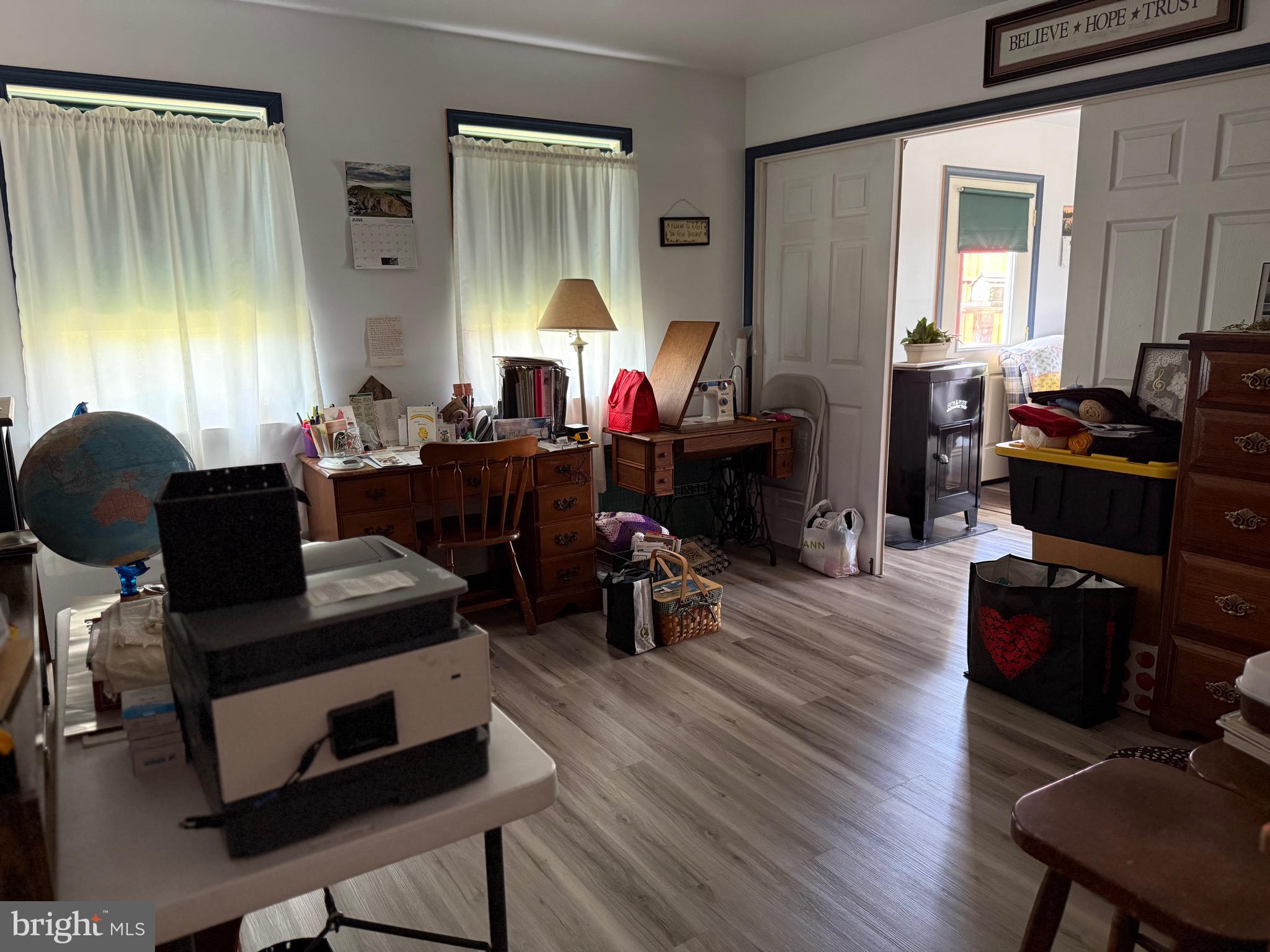 THE POINTS - Residential