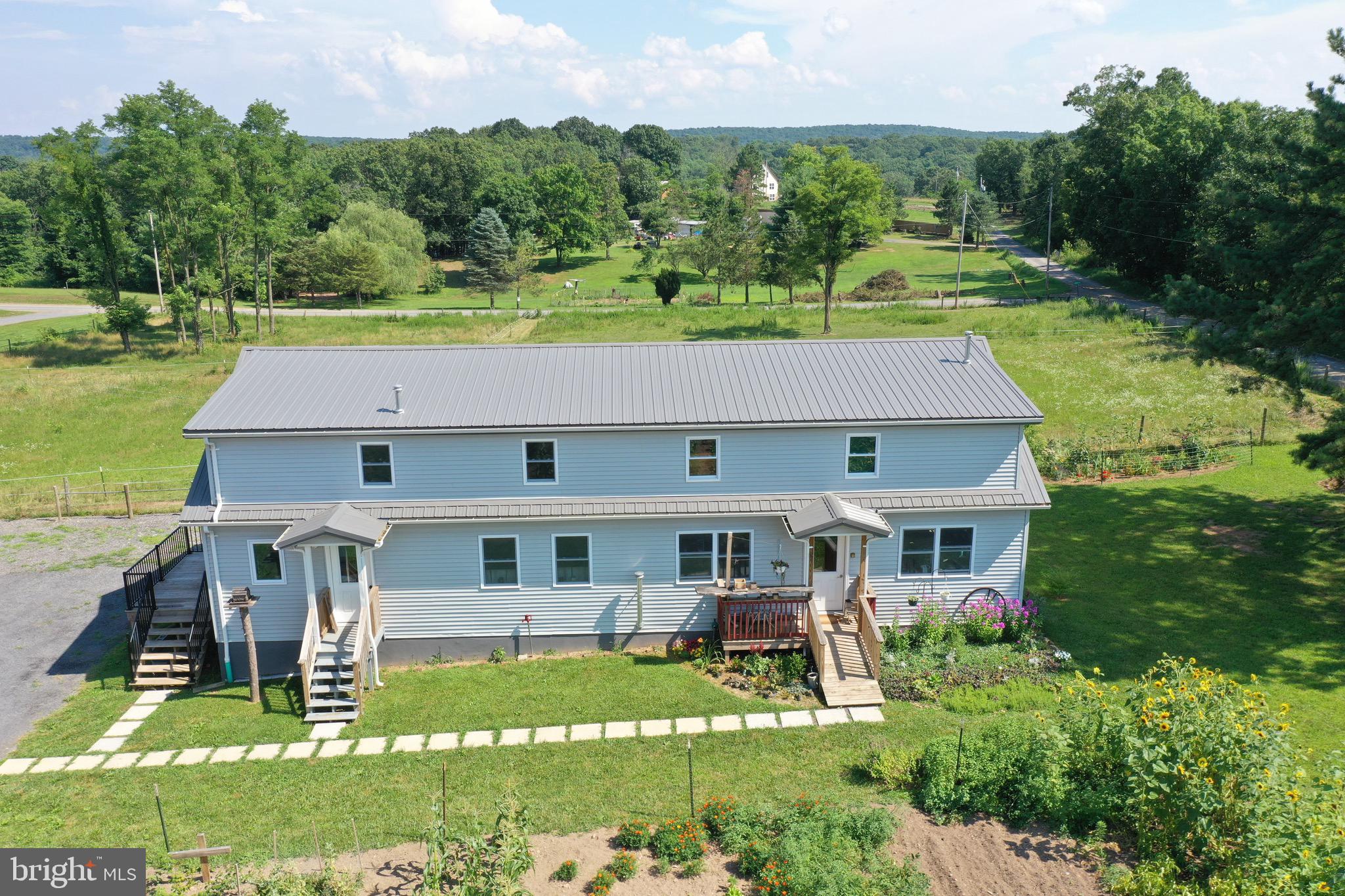 THE POINTS - Residential