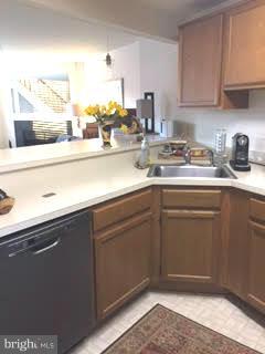 KINGSTOWNE - Residential Lease