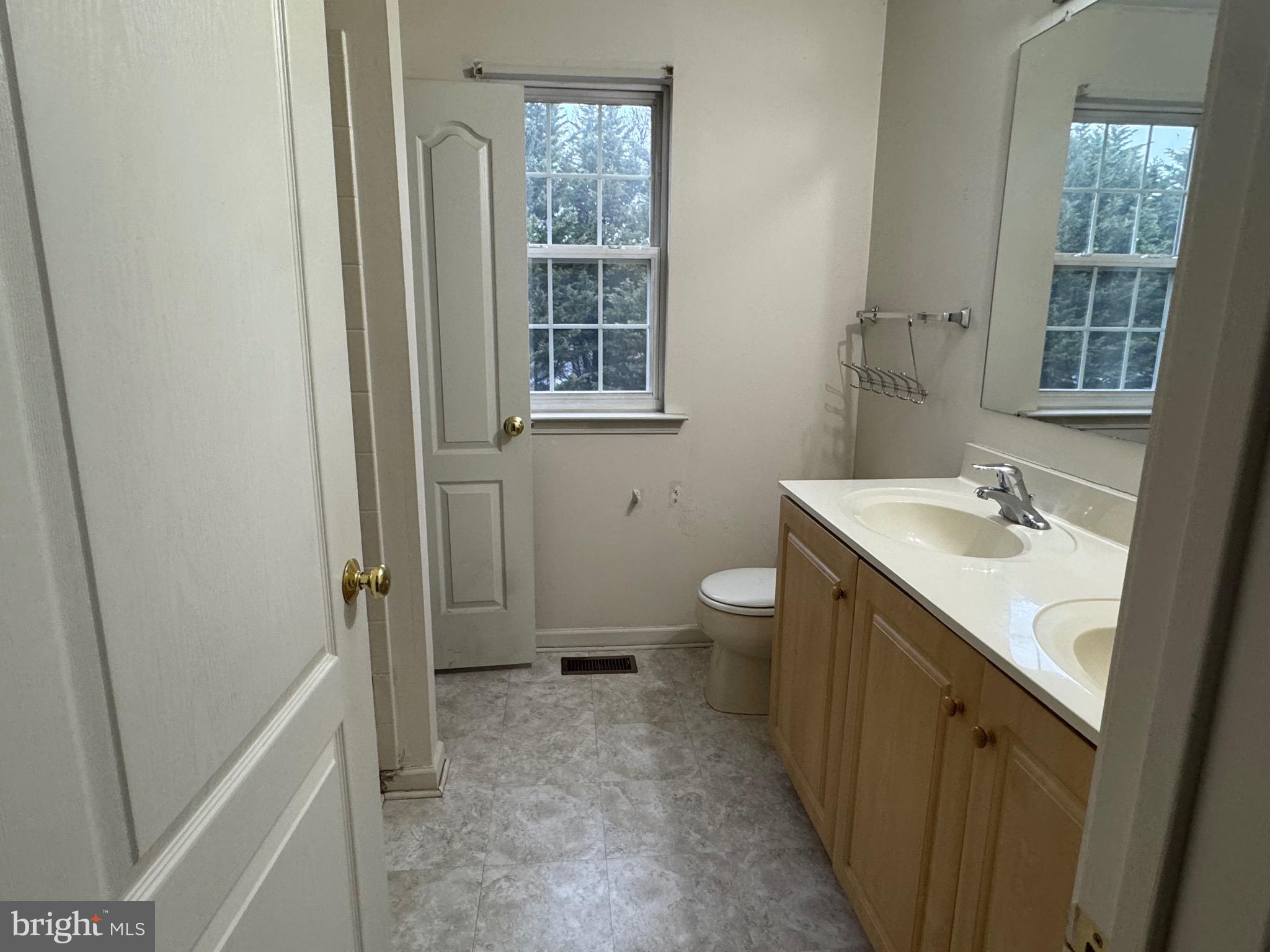 150 GREENS BRANCH LANE