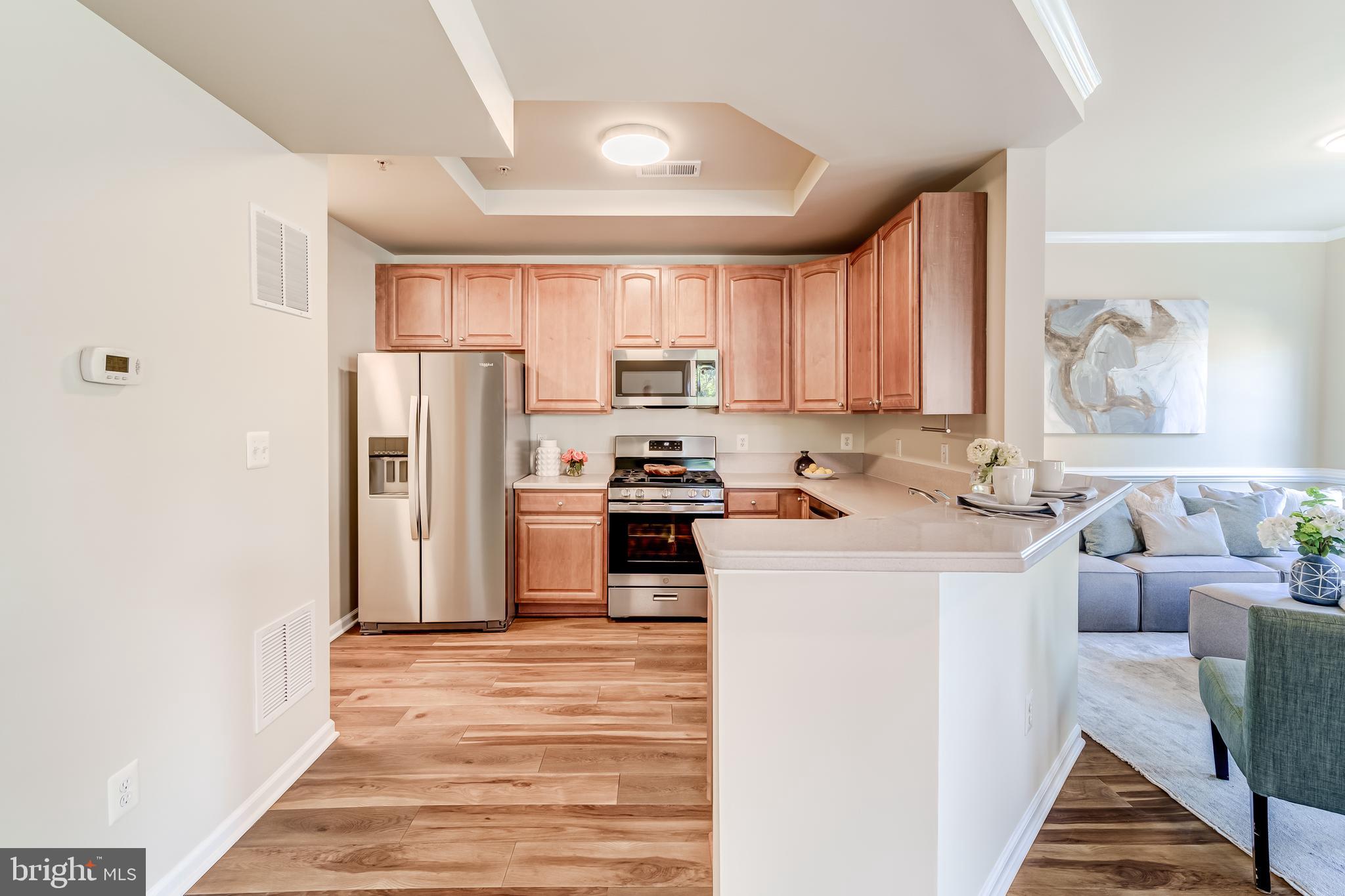 WILLOW OAKS AT FAIR LAKES - Residential