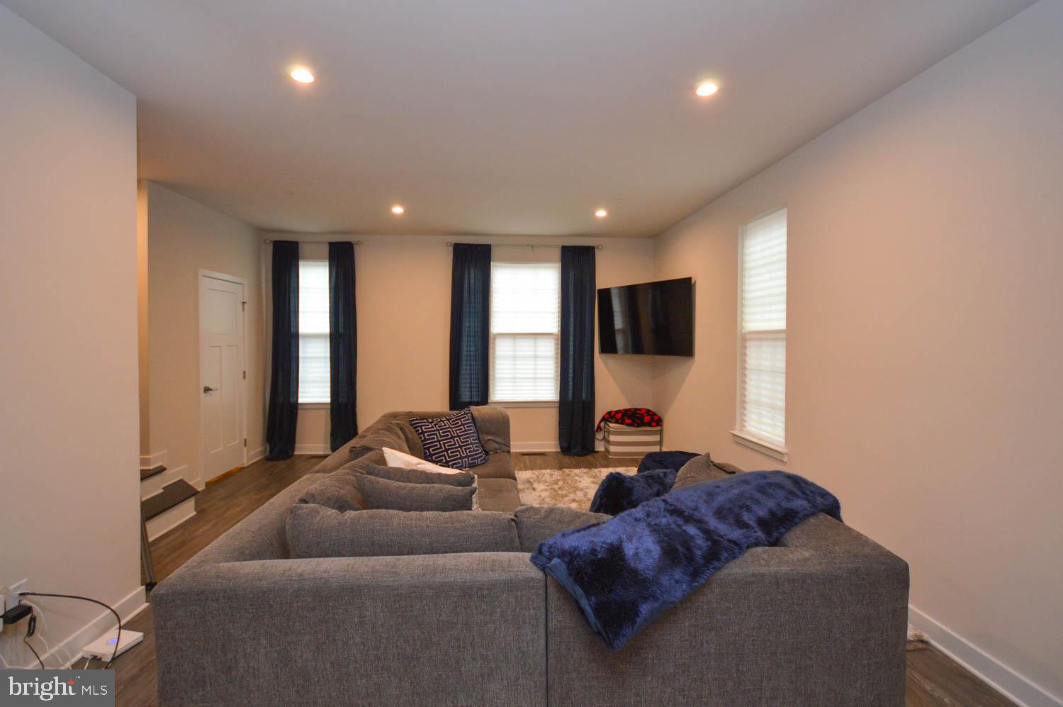 SIGNATURE CLUB - Residential