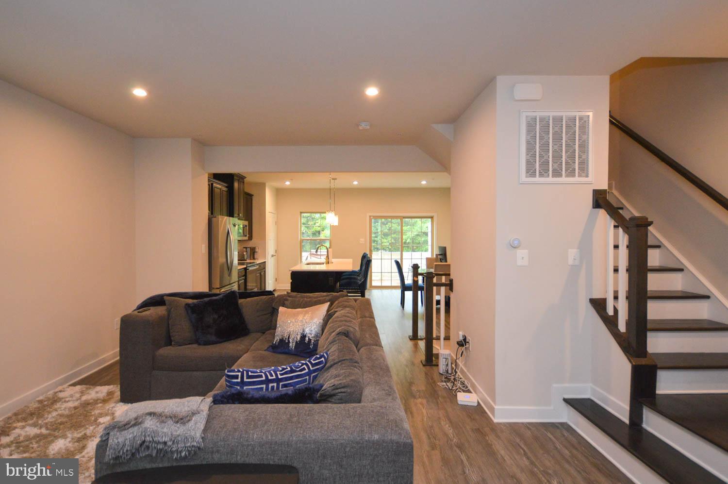 SIGNATURE CLUB - Residential