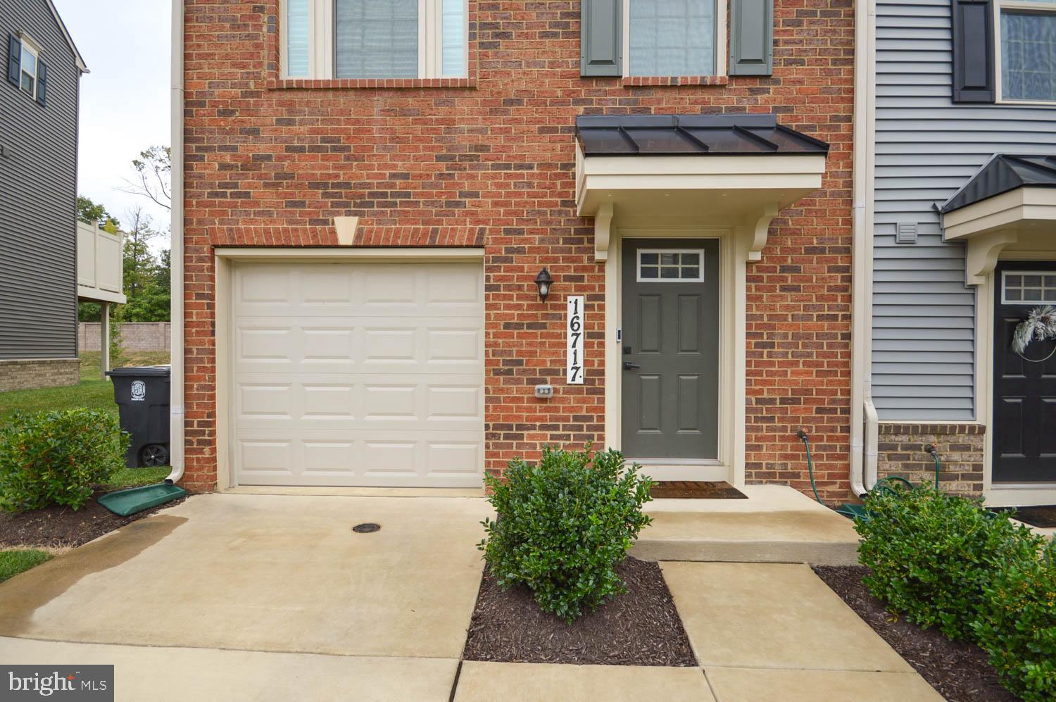 SIGNATURE CLUB - Residential