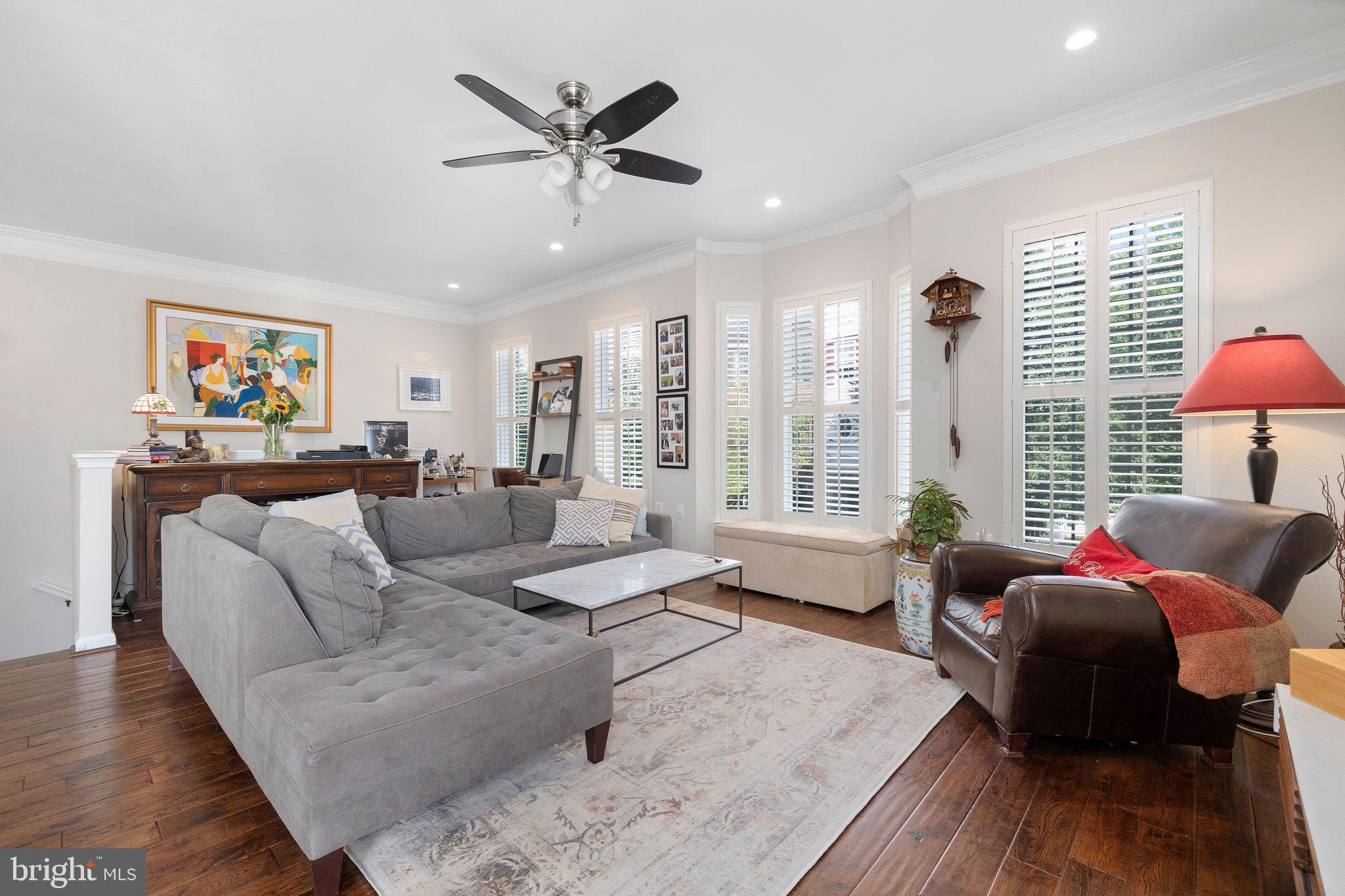 HIGH POINT AT JEFFERSON PARK - Residential