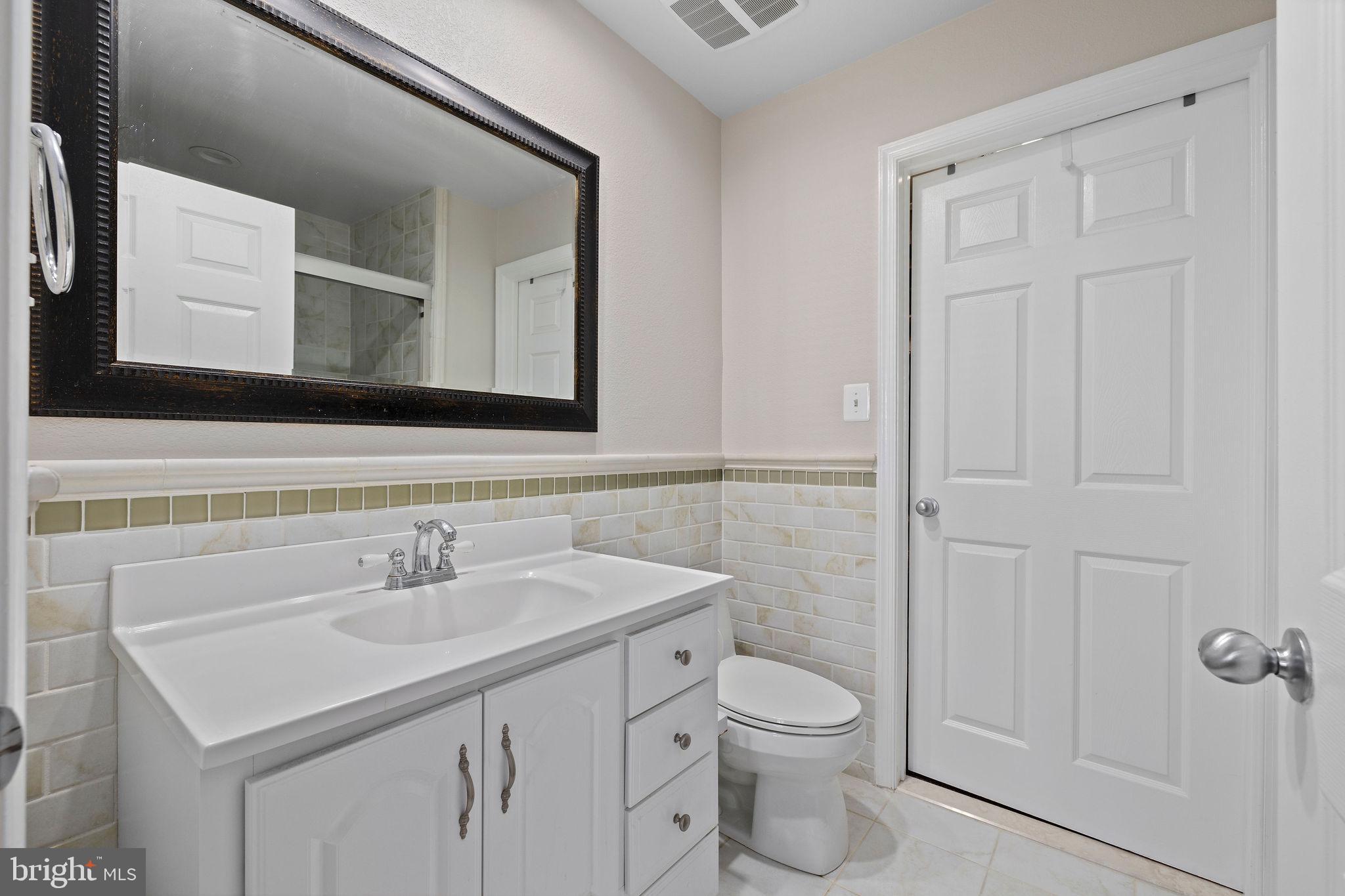 HIGH POINT AT JEFFERSON PARK - Residential