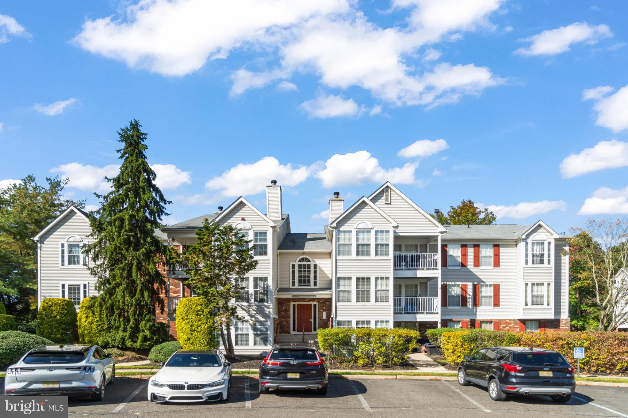 5 INVERNESS CIRCLE