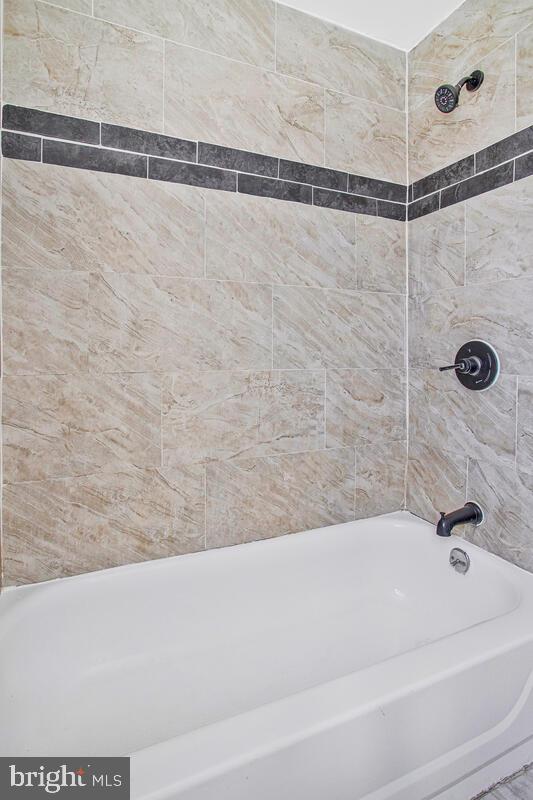 CEDONIA - Residential