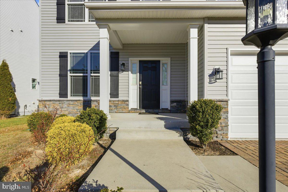 CLARKS CROSSING - Residential