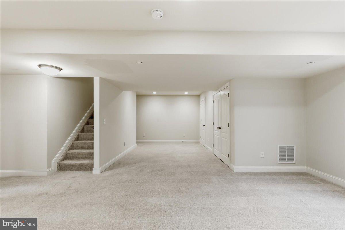 CLARKS CROSSING - Residential