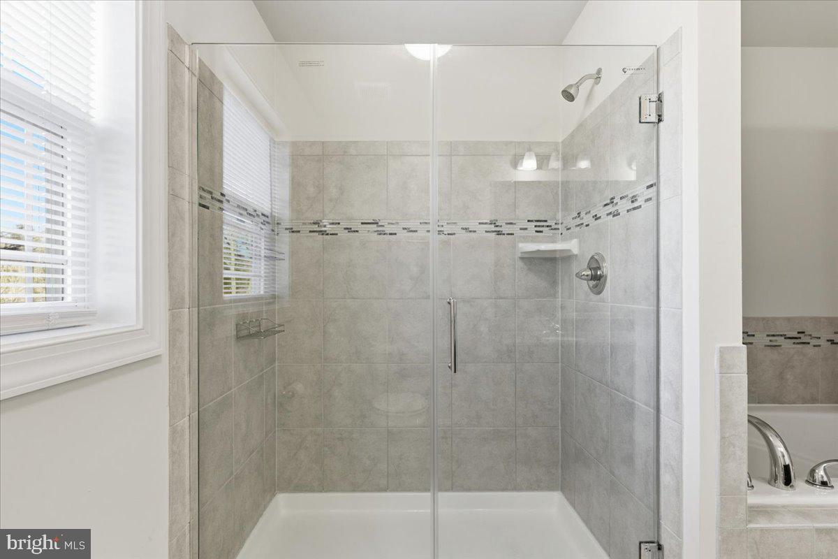 CLARKS CROSSING - Residential