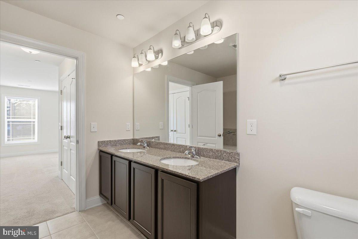 CLARKS CROSSING - Residential