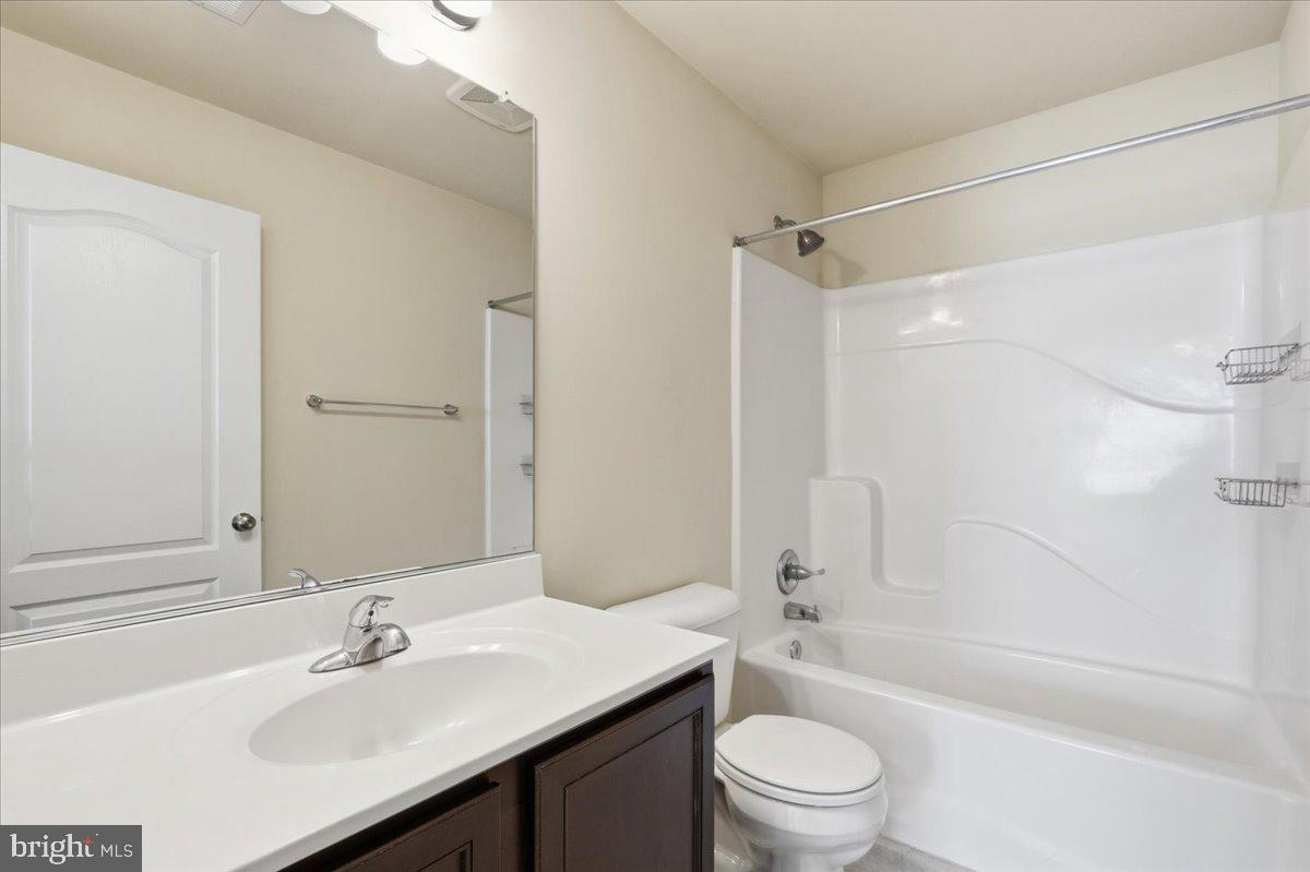 CLARKS CROSSING - Residential