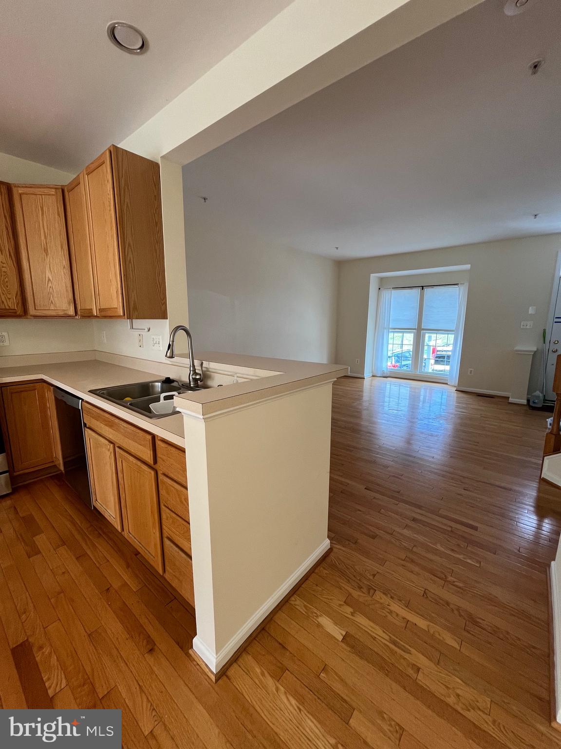 MAGRUDERS OVERLOOK - Residential