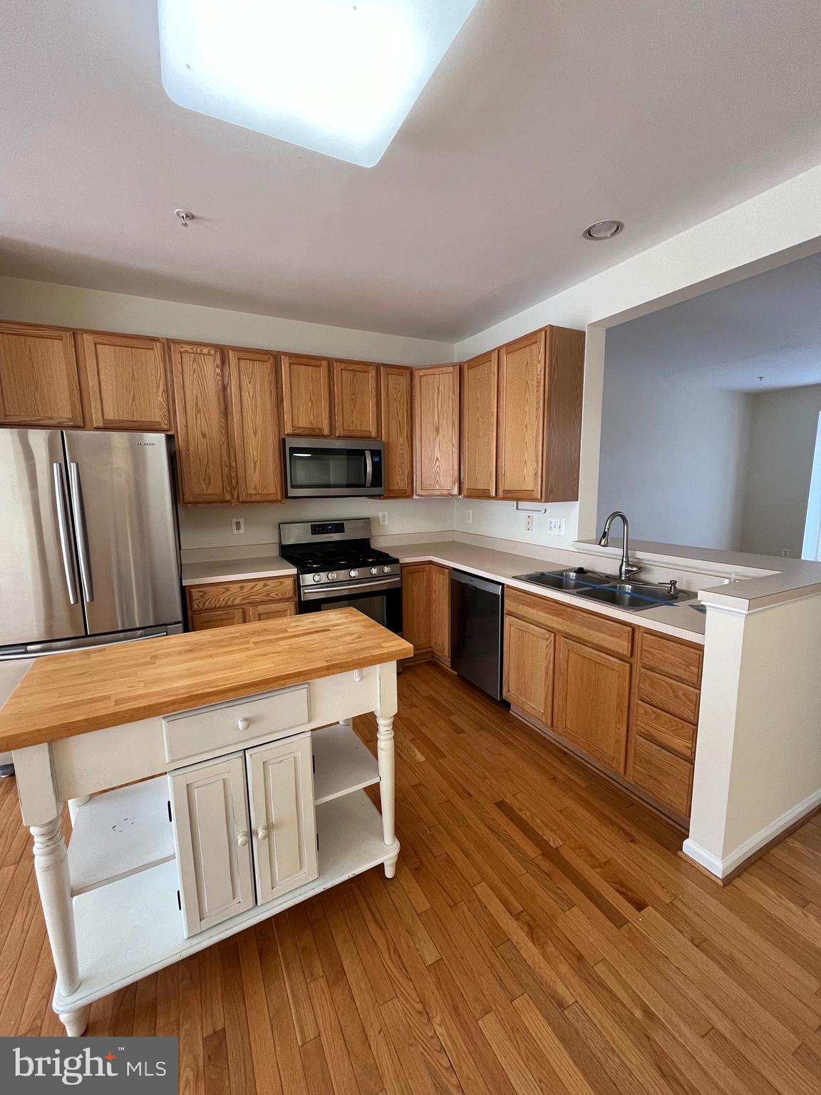 MAGRUDERS OVERLOOK - Residential