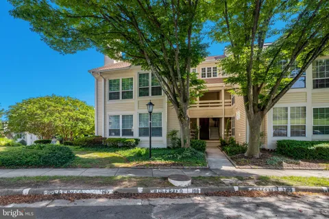 4505 Hazeltine Court Unit F, Alexandria, VA 22312 - #: VAFX2324112