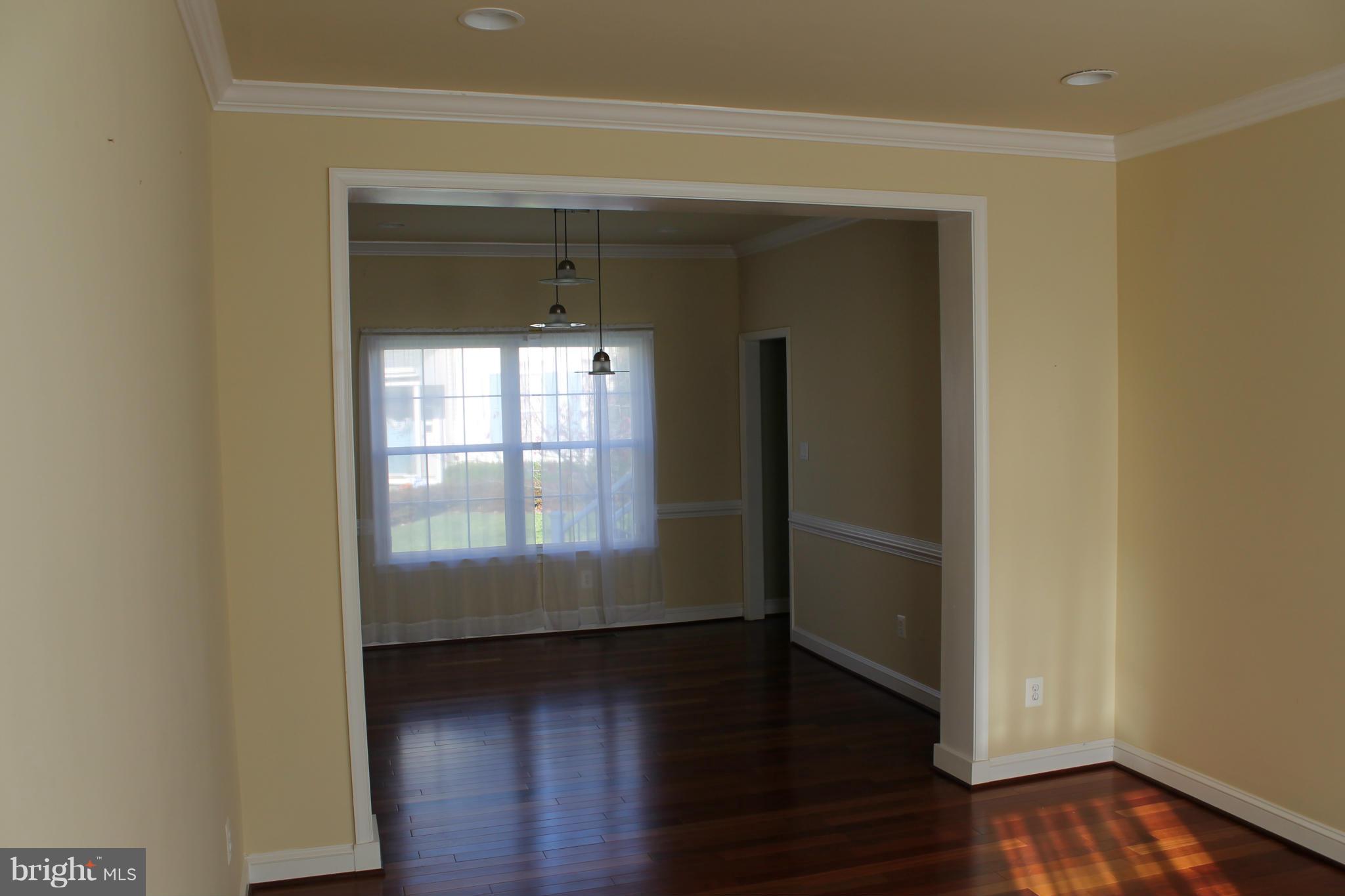 CASCADES - Residential Lease