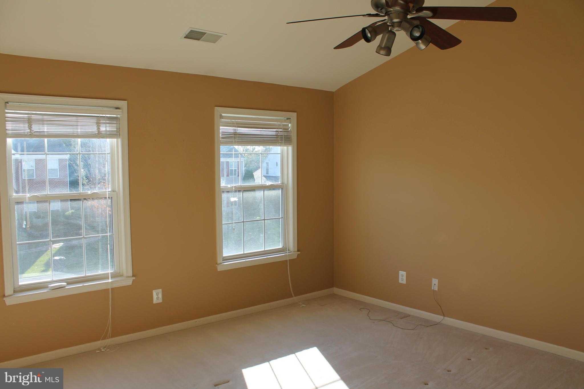 CASCADES - Residential Lease