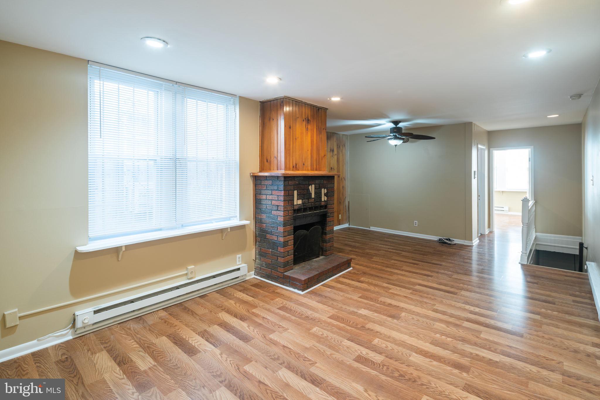 POINT BREEZE - Residential Lease