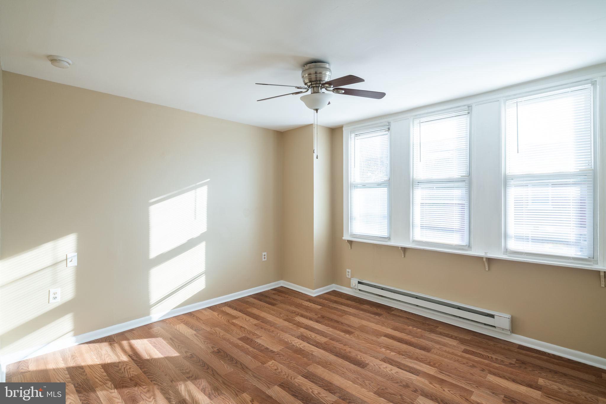 POINT BREEZE - Residential Lease
