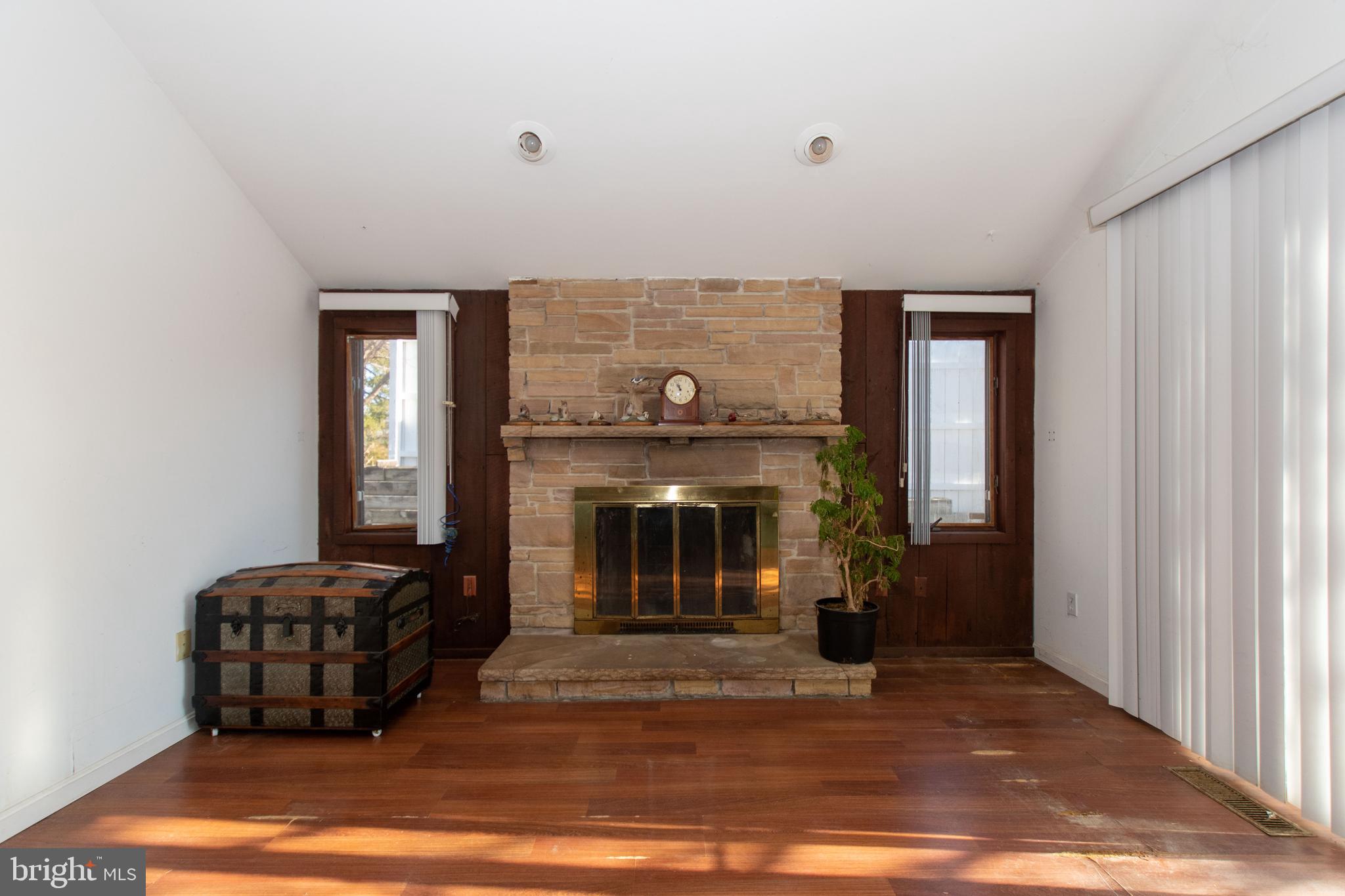 WOODHOLME - Residential