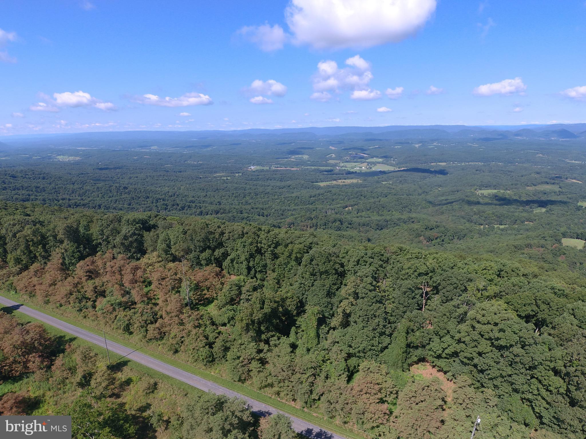 BLUFFS ON THE POTOMAC - Land