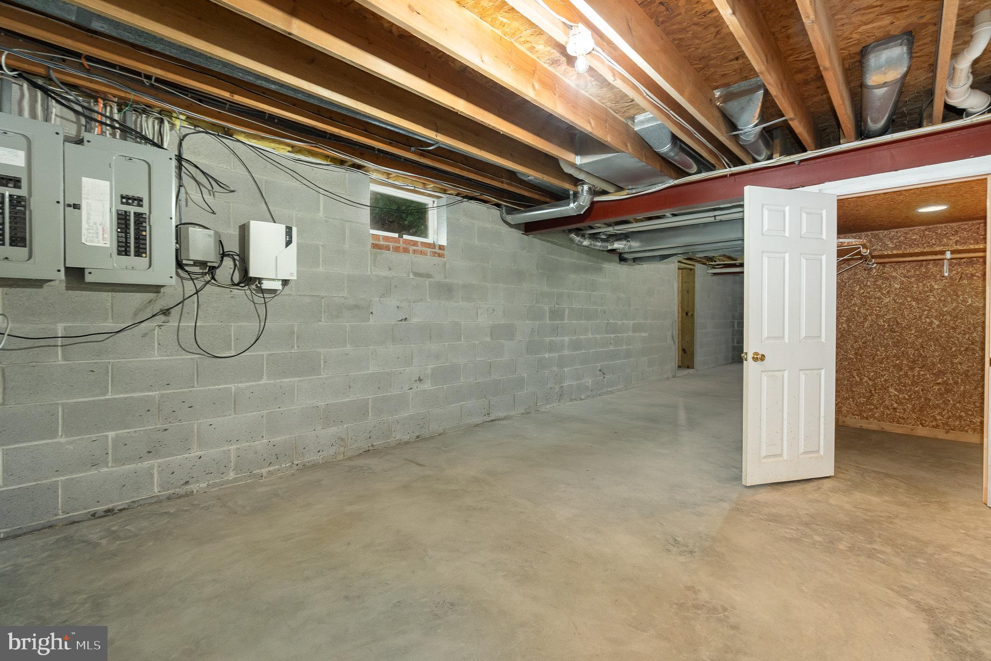 FOREST HILL - Residential